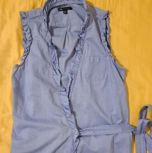 !4 for 15! Gap belted top